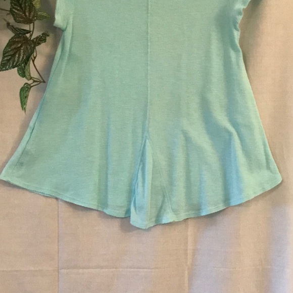 Top - Picture 3 of 4